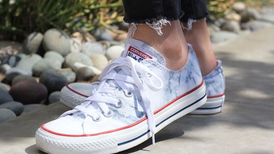 What Socks to Wear With Low Top Converse? Shoe Effect