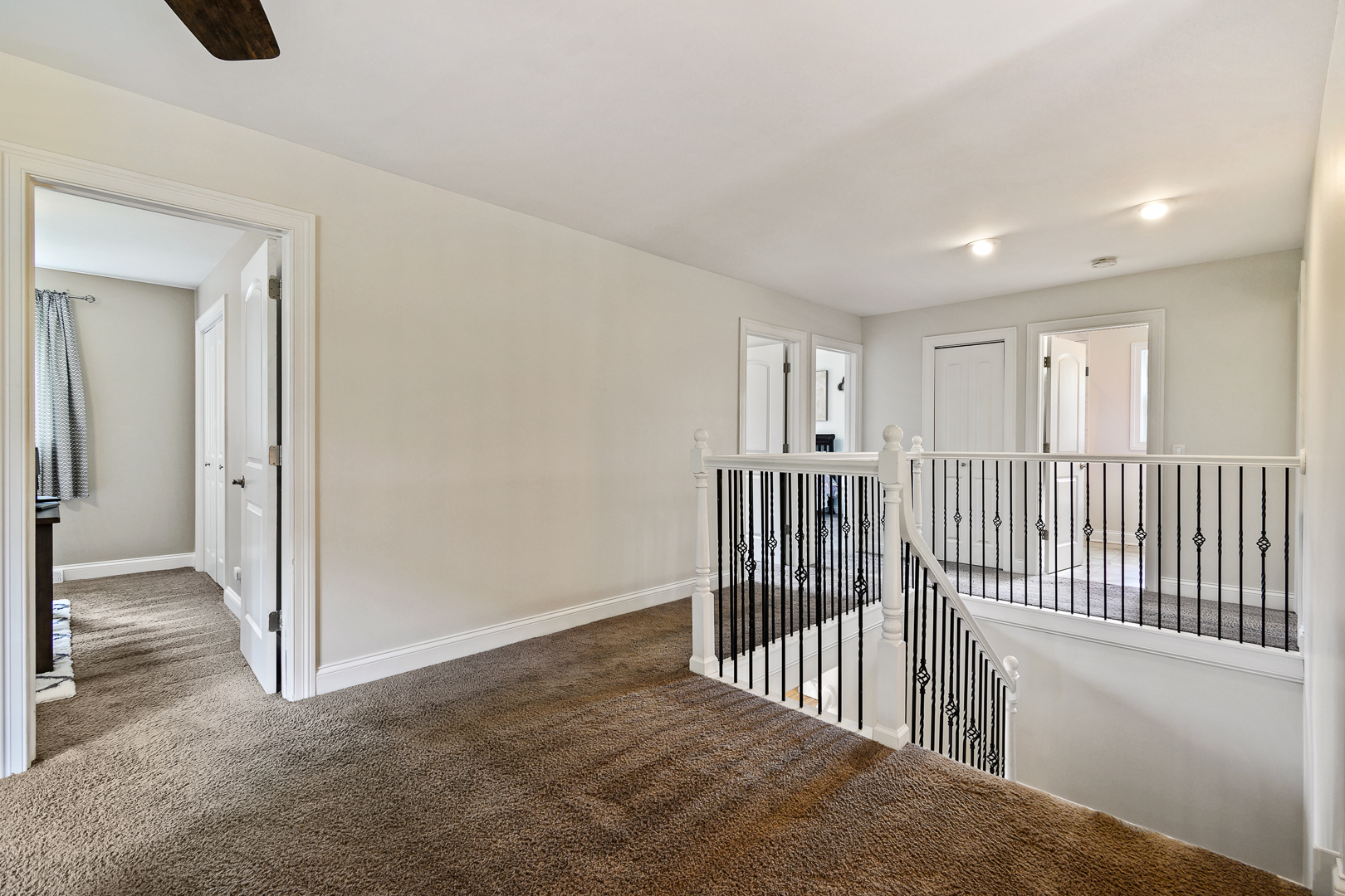 SOLD 428 S River Road Naperville, IL 60540 The Sholeen Group at