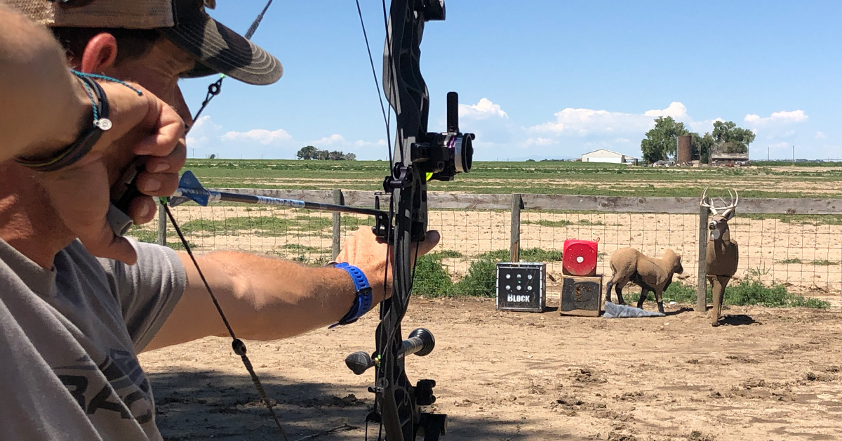 Realistic Practice For Bowhunting Shoot On