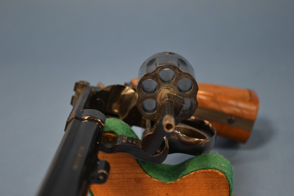 Guns For Sale Smith & Wesson Handgun 143, 38