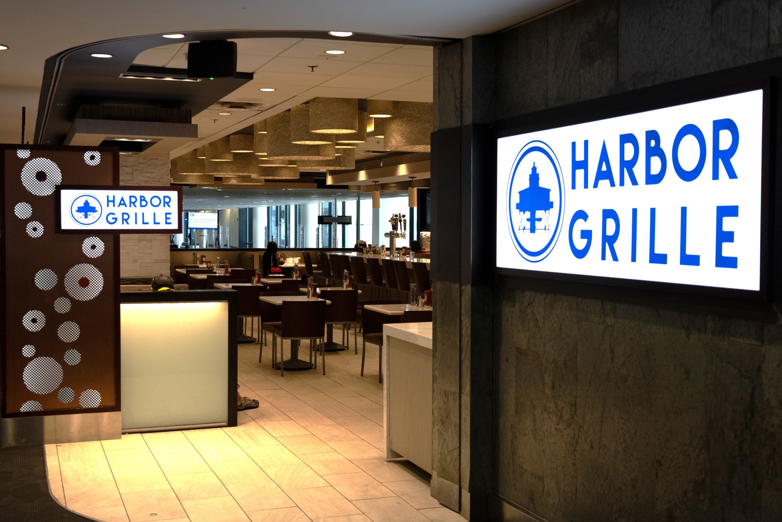 Harbor Grille The Shops at BWI