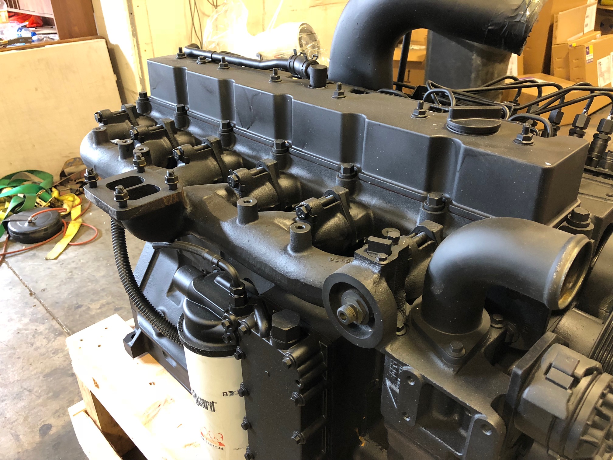 Cummins 6CT Extended Long Block Diesel Engine 260HP 1 Thermostat