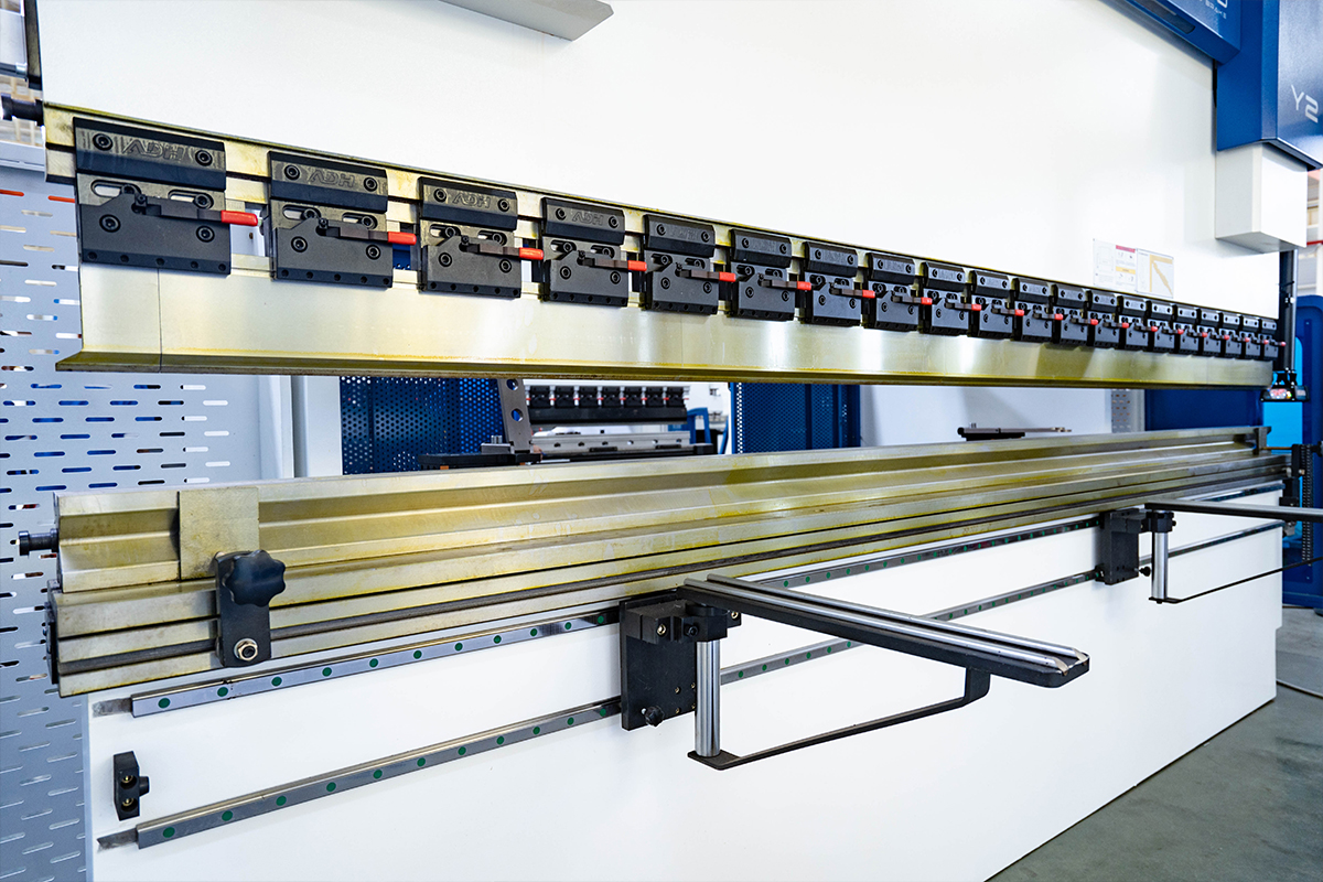 Comprehensive Guide to Retrofitting a Press Brake - ADH Machine Tool
