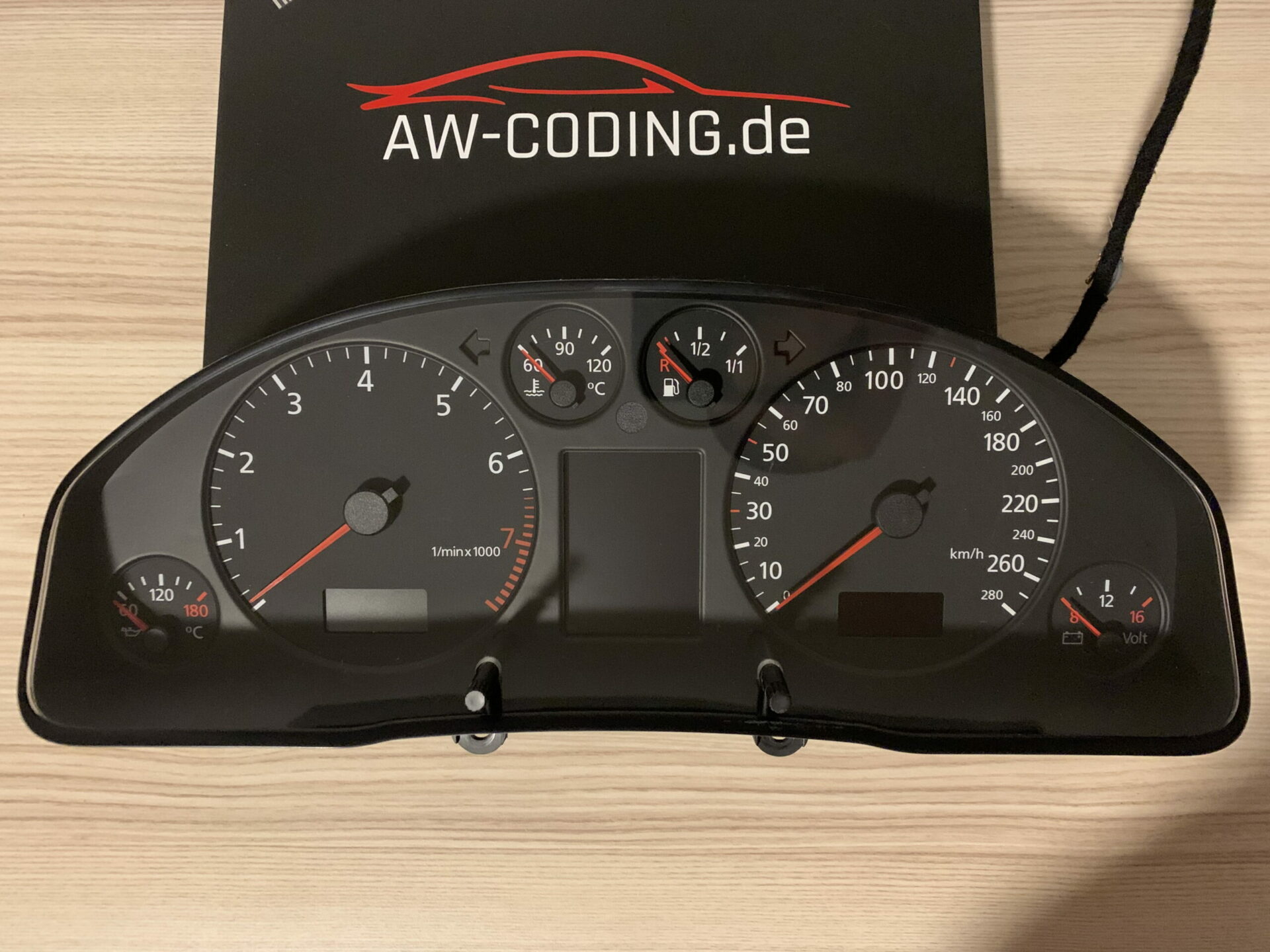 Audi A6 4B Tacho 4B0920933K V8 / 4B0920930N V8 AWCODING.de Shop