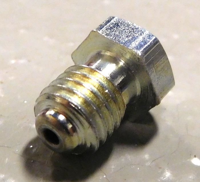 Genuine Spicer Flat Grease Zerk Fitting,