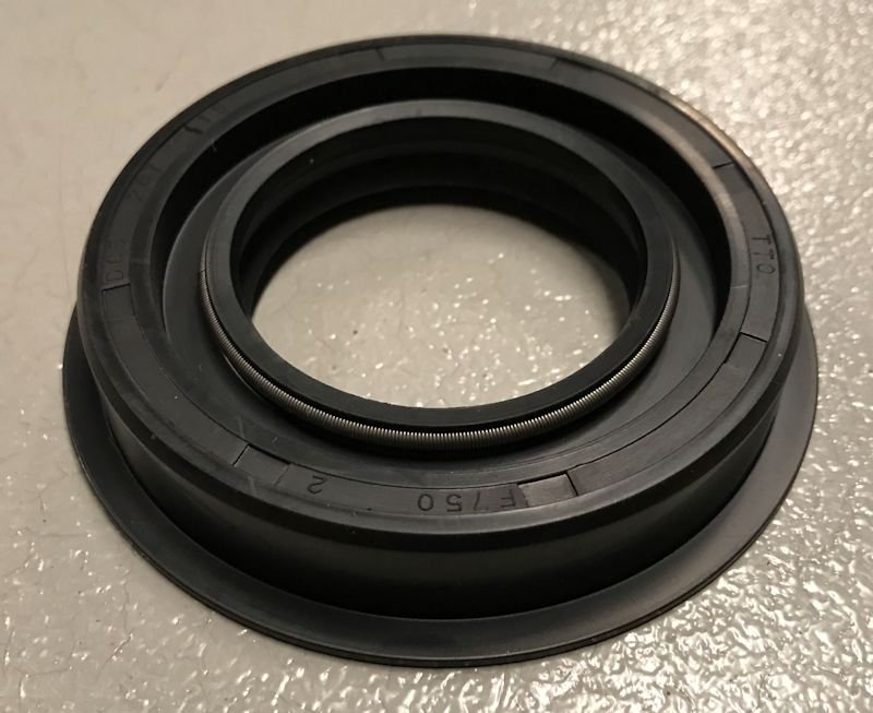 Bronco II Ranger Transfer Case Front Output