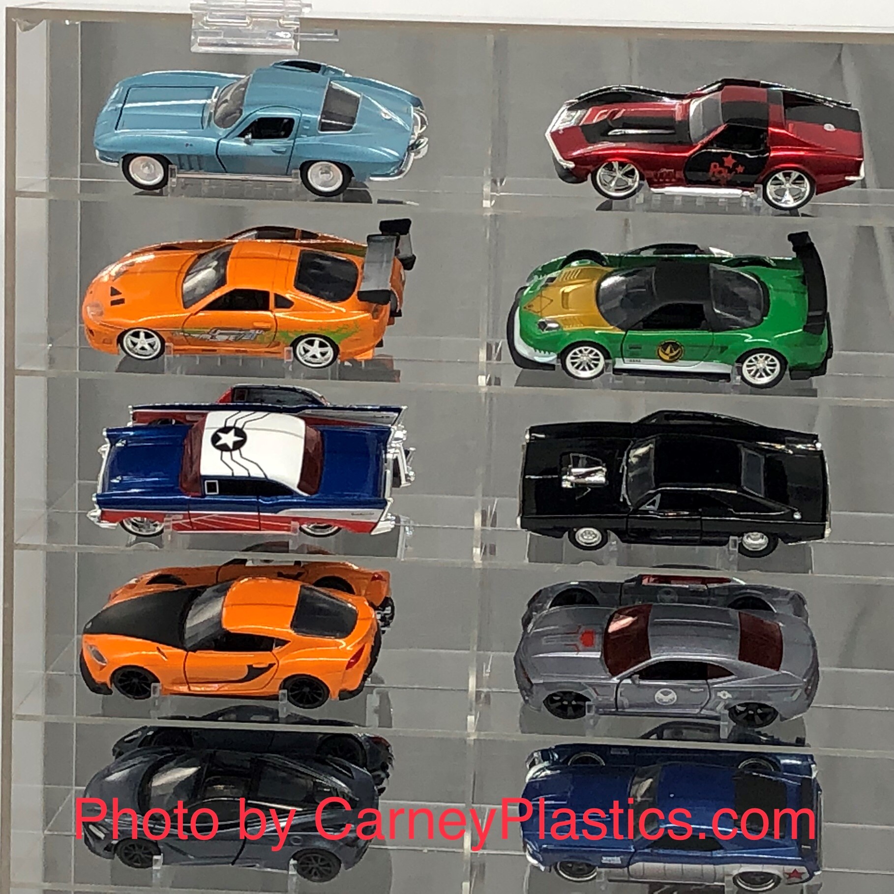 Slot Car Display Case Holds 24 1/32 Cars with Car Stands