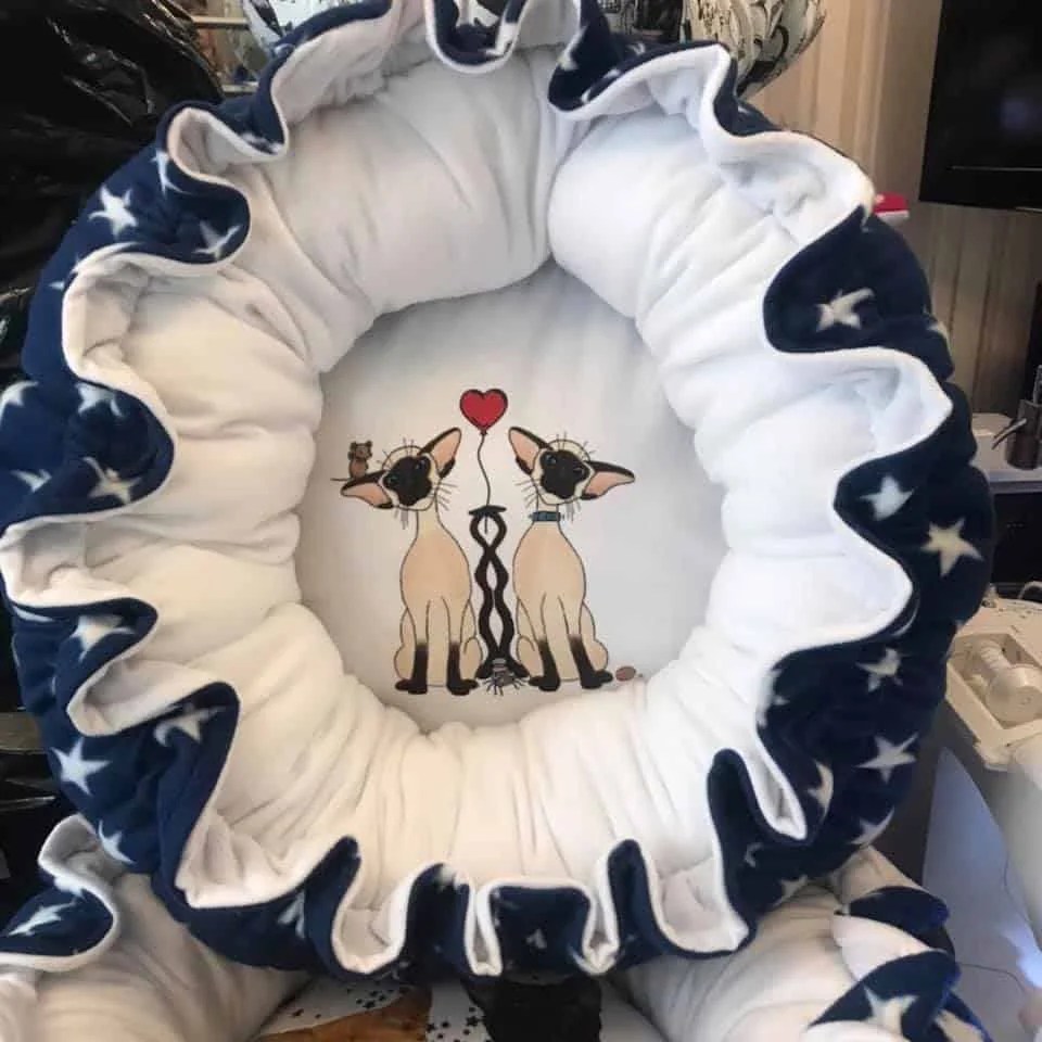 Extra Large Cat Bed Hand Made Luxury Family Size by CattyLicious Gifts