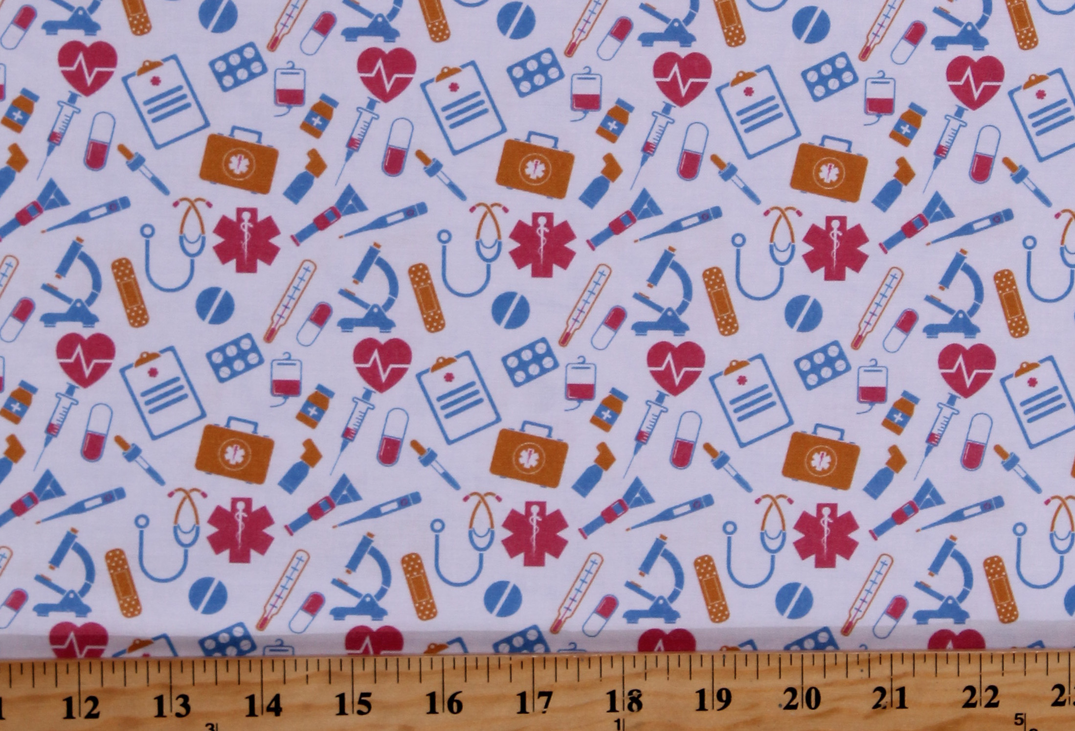 Cotton Medical Equipment Nurses First Aid Hospital Heartbeat White