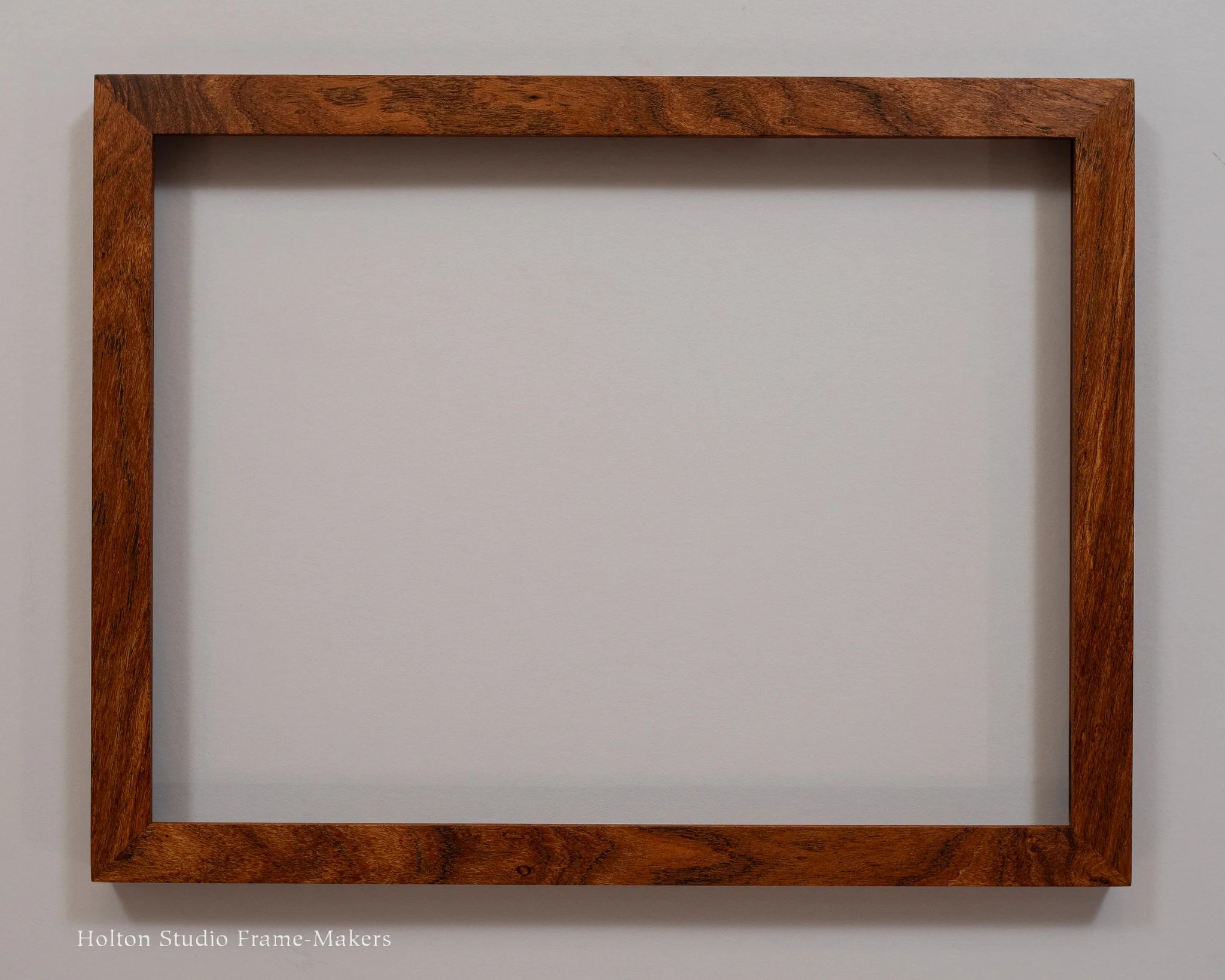 Item 23044 12" x 16" Picture Frame Holton Studio FrameMakers