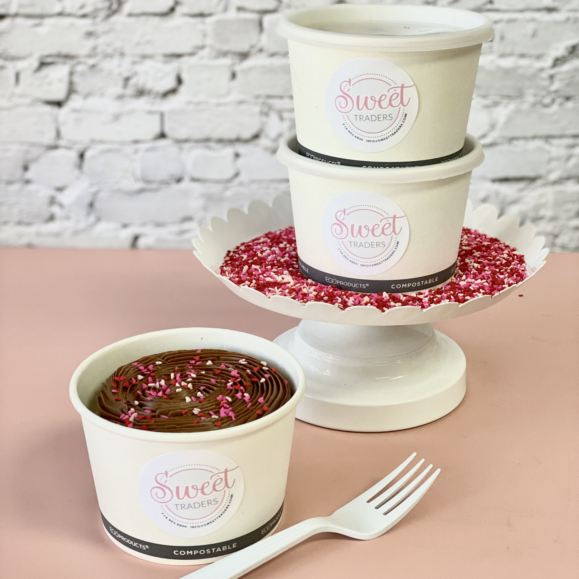 Cake Cup by Sweet Traders Sweet Traders