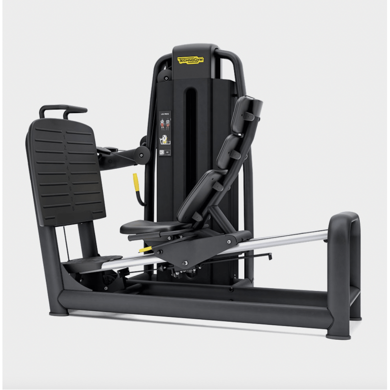 Vertical Traction Selection 700 TECHNOGYM