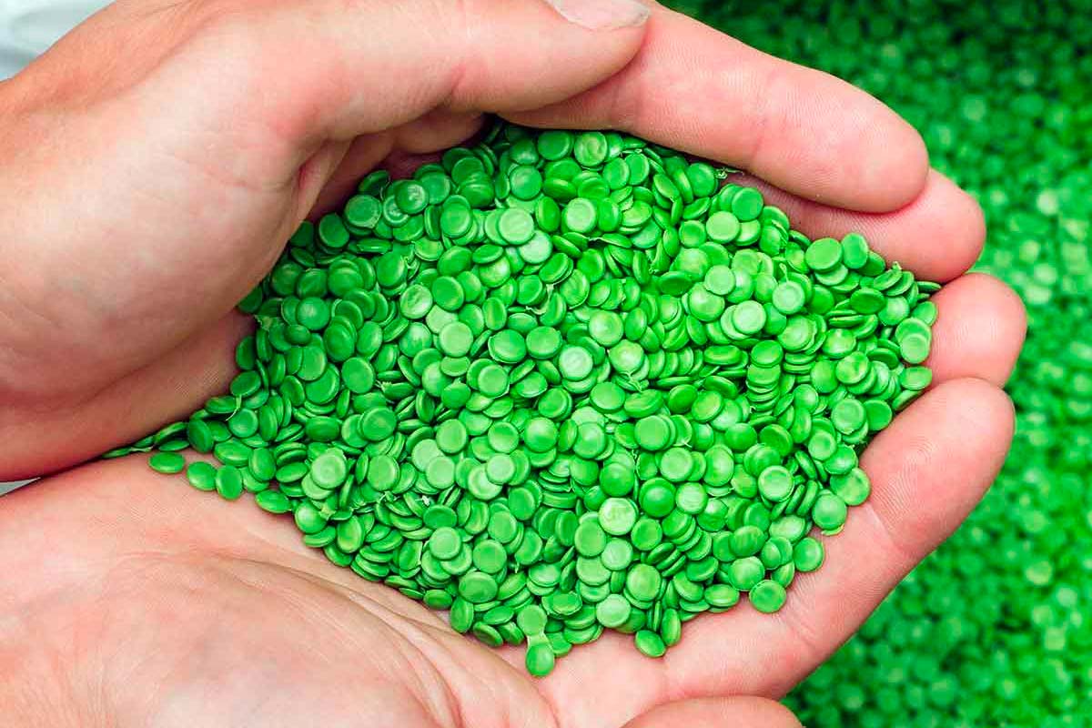 Plastiques révolutionnaires découvrez les PHAs, biodégradables et