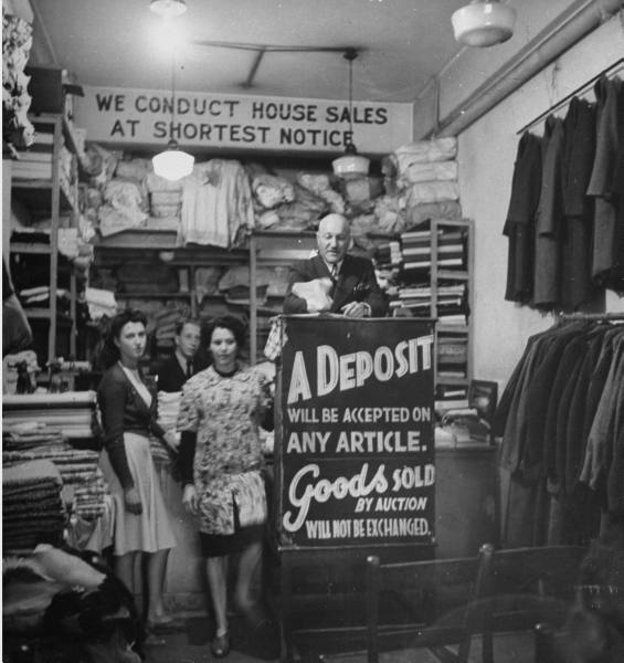 vintage clothing GreenDress An online clothing consignment mall