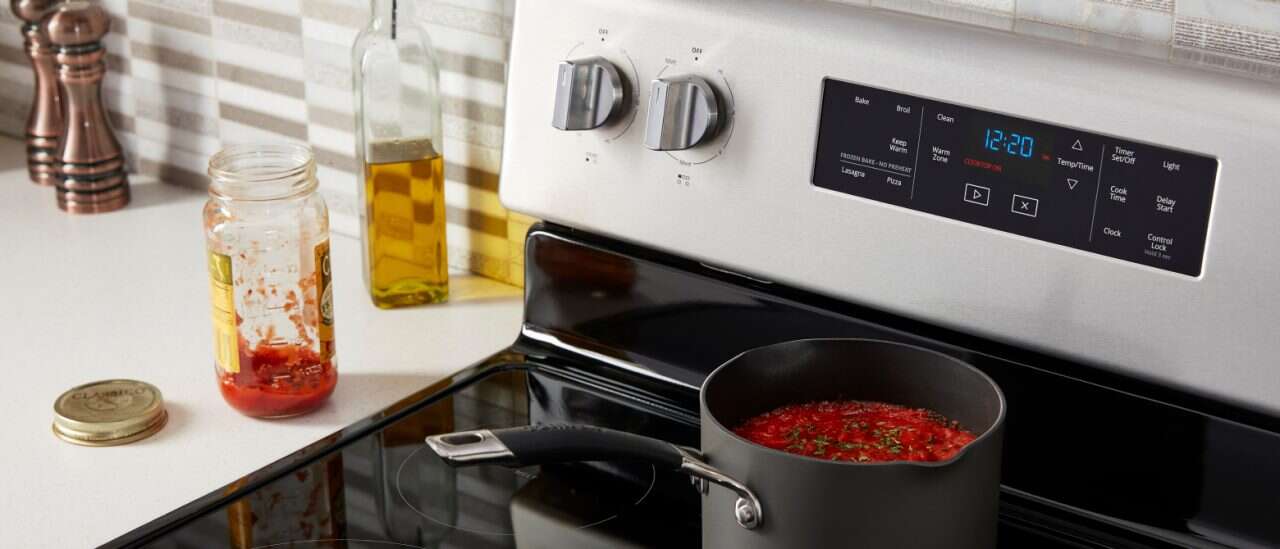 How to Clean a Glass Electric Stovetop the Right Way