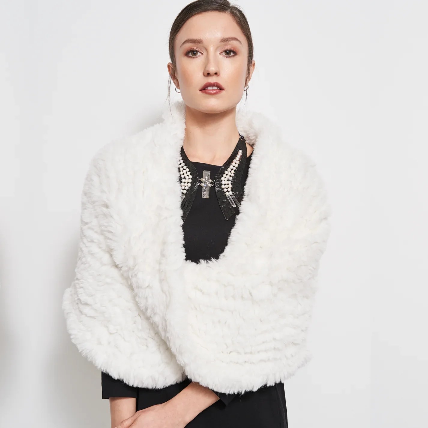 White Bunny Hop Wrap Paces