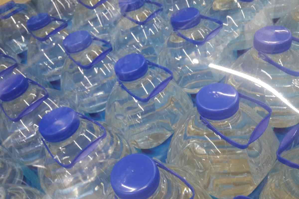 Where To Find Distilled Water In Grocery Stores