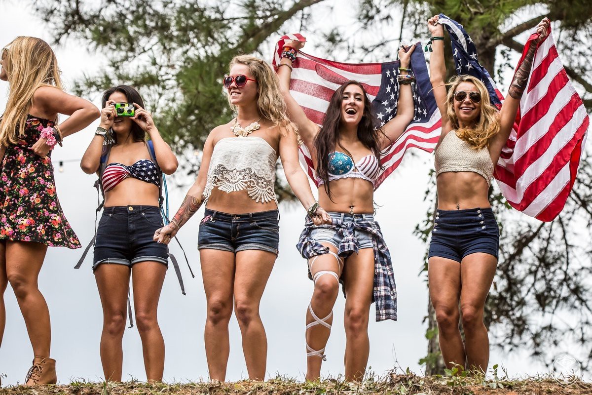 What To Wear To A Rave? Shop Pickups Discover Online Shopping Benefits