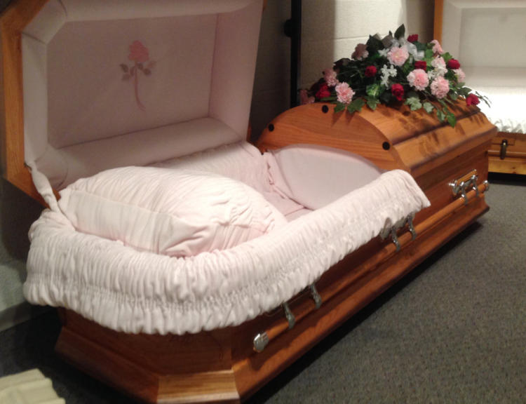 Tompkins Funeral Home, Funerals Wadena, obituaries, Saskatchewan