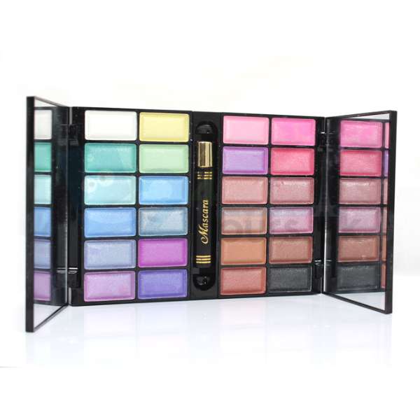 Kiss Beauty Makeup Kit Shopse.pk