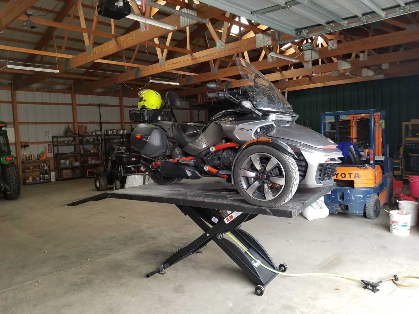HMC SL6090T Trike or CanAm Spyder Lift Table Made in U.S.A.