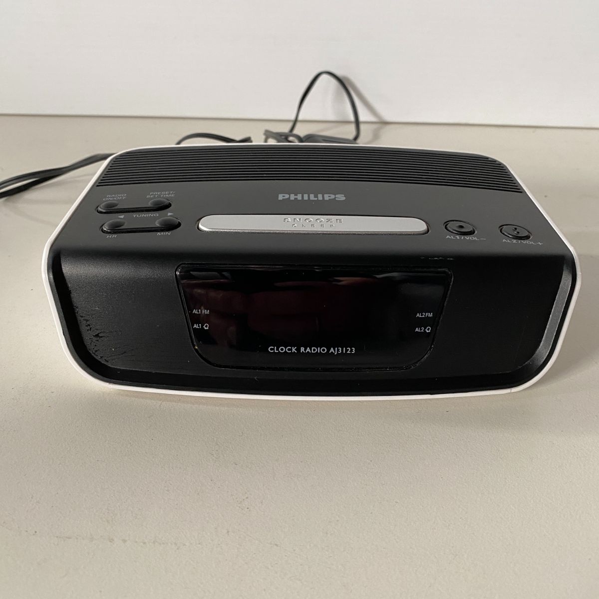 Phillips Digital Tuning Clock Radio – Shop-Up Retail