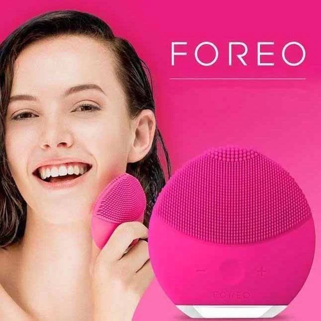FOREO LUNA mini 2 Facial Cleansing Brush and Portable Skin Care device made with Ultra Hygienic