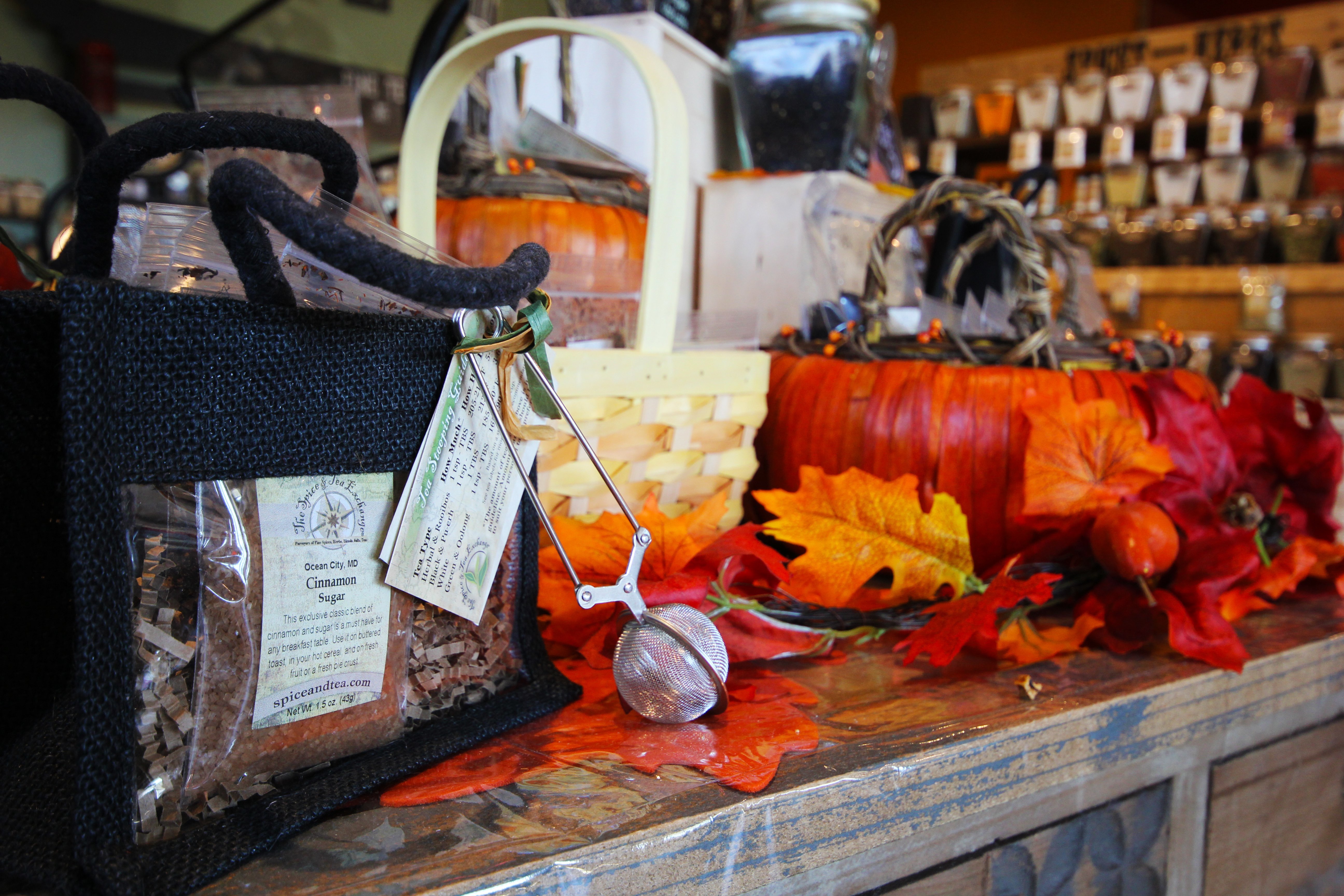 Fall Flavors Warming Up with Seasonal Teas from The Spice & Tea Exchange Shorebread