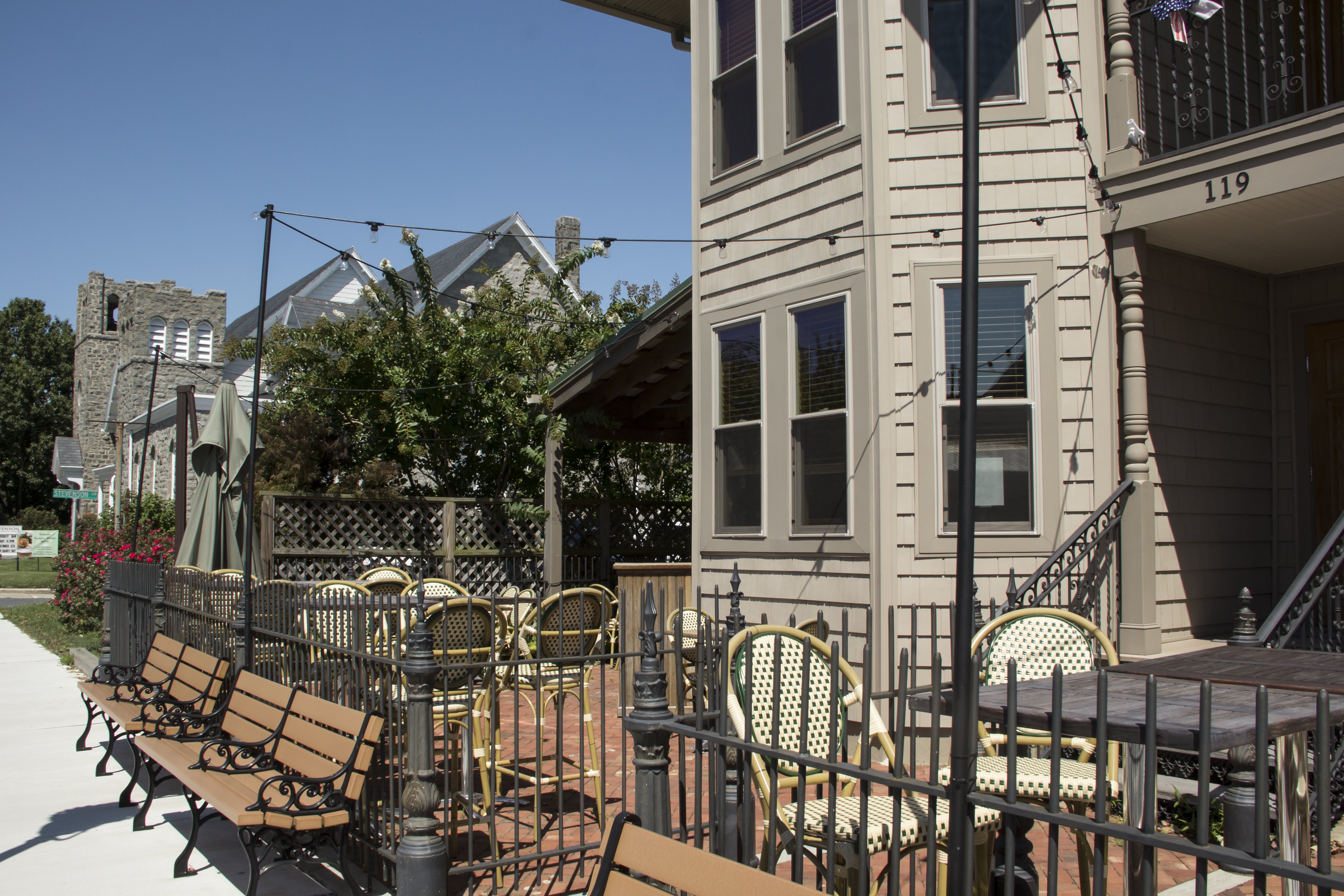 FINS Ale House & Raw Bar Comes to Berlin, MD Shorebread