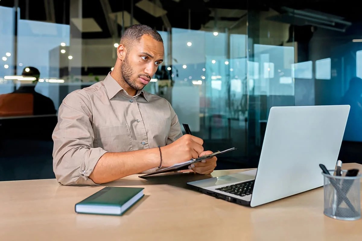 Stock Buybacks Risks Amidst the Rewards