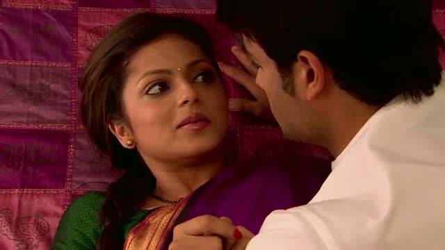 मेरी चुलबुली फर्स्ट नाईट कहानी First Night Story in Hindi