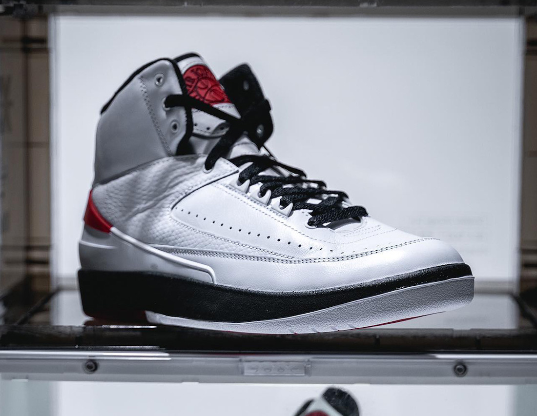 12月30日発売！ Air Jordan 2 OG “Chicago” Shot Clock
