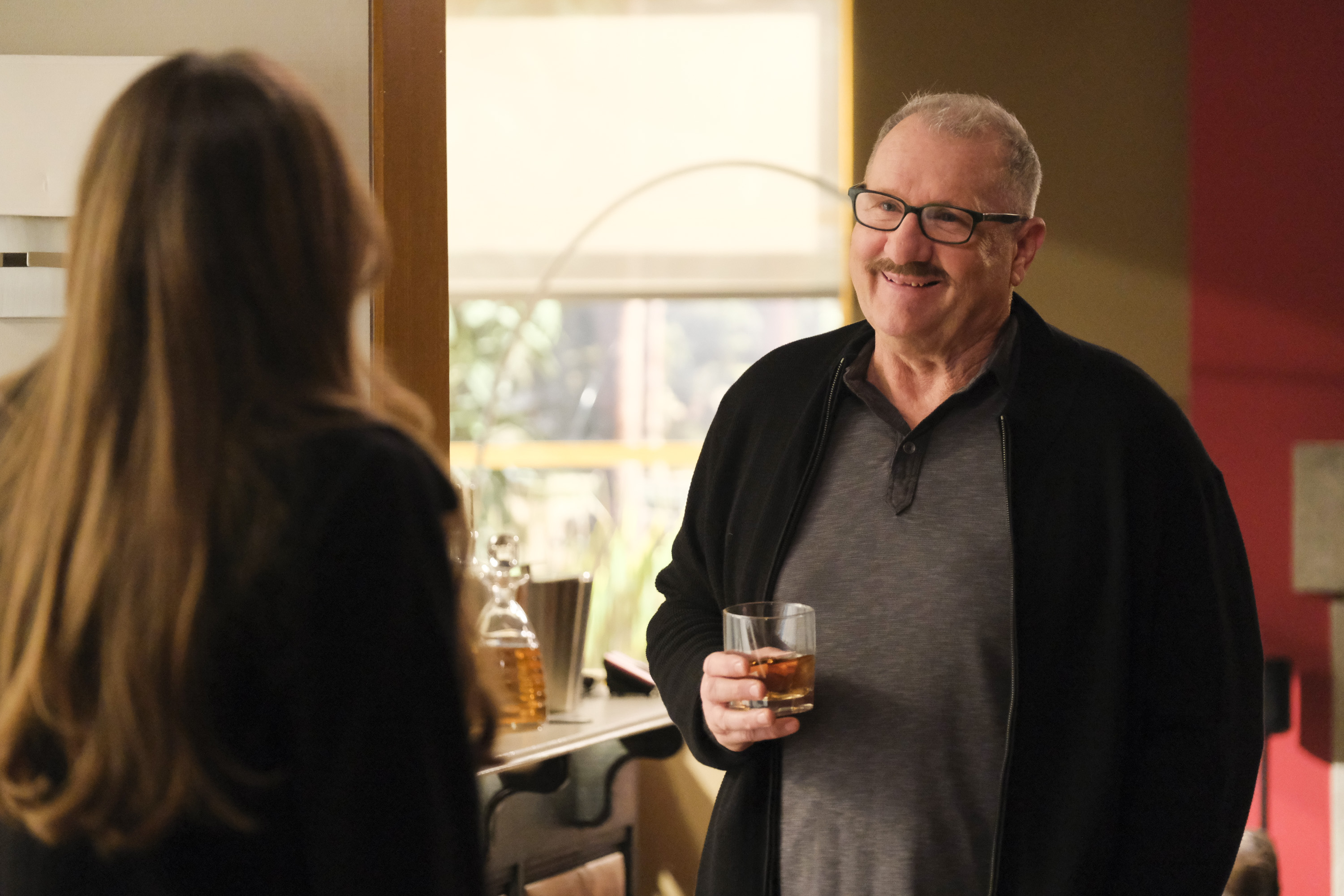 "Modern Family" YesWoman (2019) Technical Specifications » ShotOnWhat?