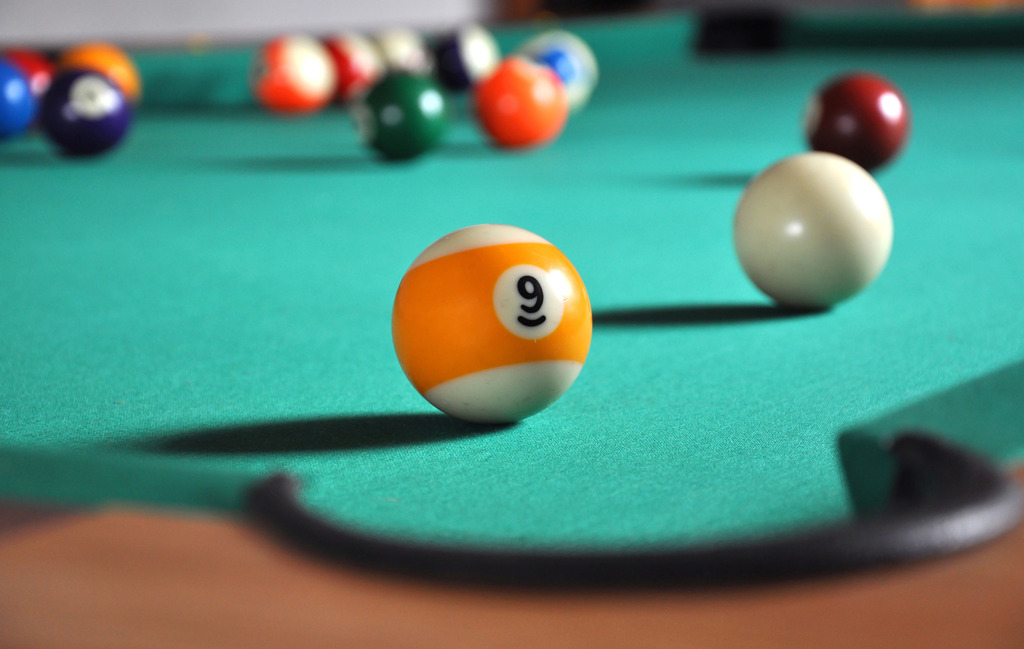 Billiard game Shotzy's Bar & Grill