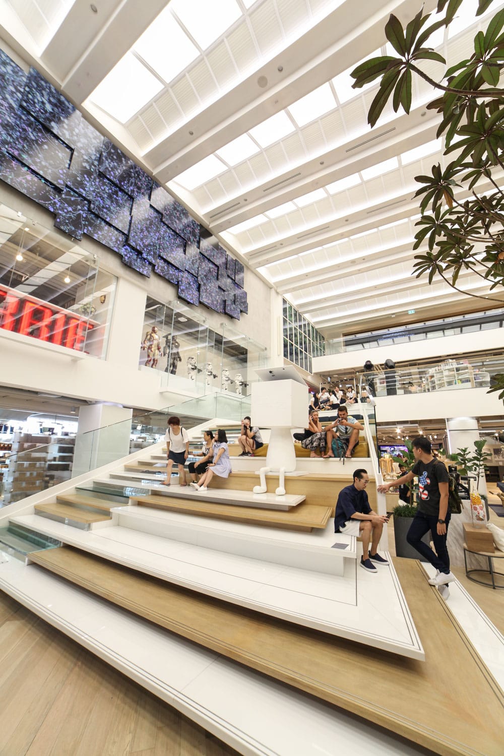Siam Discovery a New Mall in Bangkok That’s Redefining