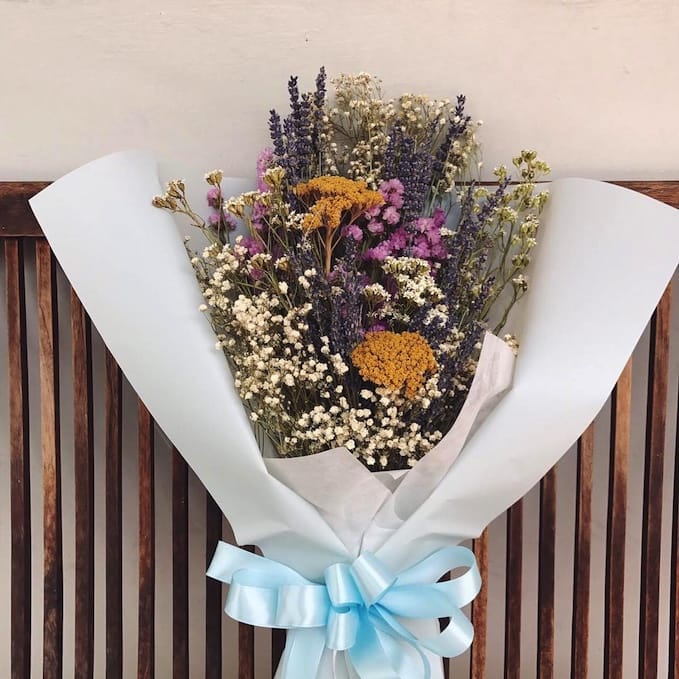 Regina Martin Alternatives To Flowers When Someone Dies Friedhofe Oder Alternative