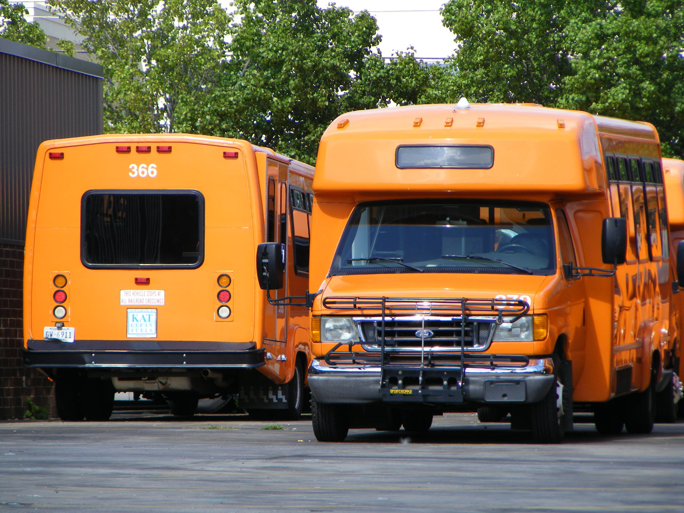 KAT SHOWBUS AMERIVA BUS IMAGE GALLERY USA Knoxville Area Transit