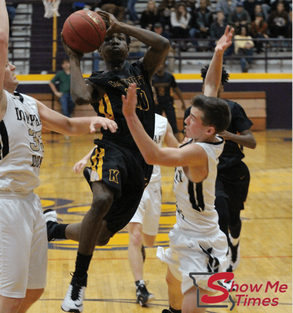 Demolishes Doniphan Early to Secure a Spot in Semifinal Action