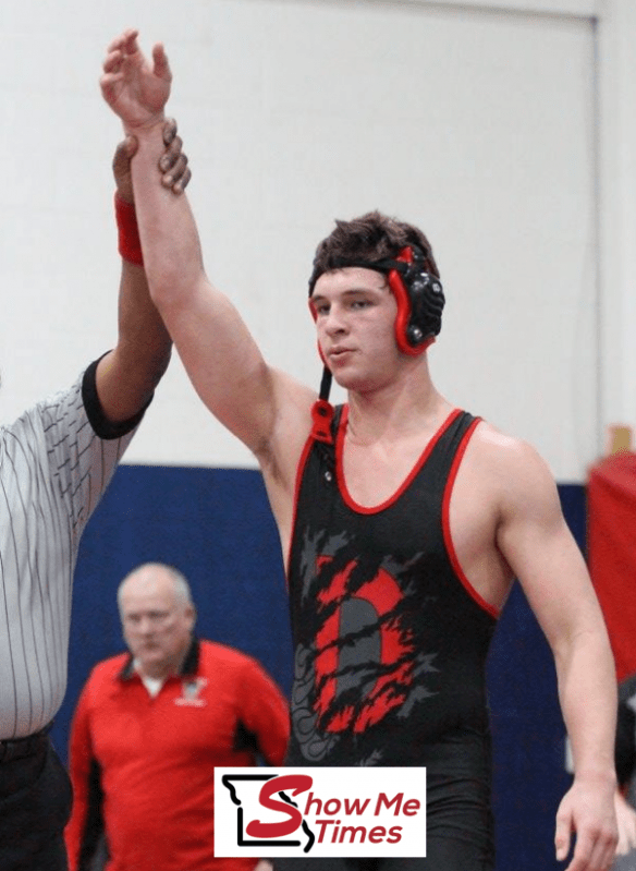 Dexter Wrestling Team Shuts Down North County 5424