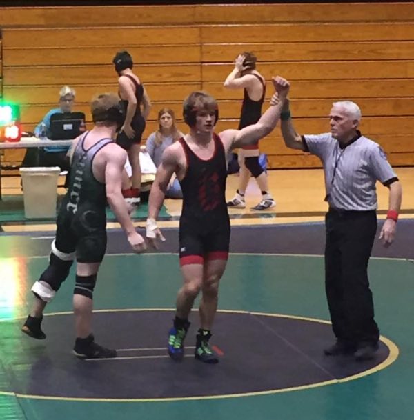 Dexter Wrestling Team Beats NMCC 57 15