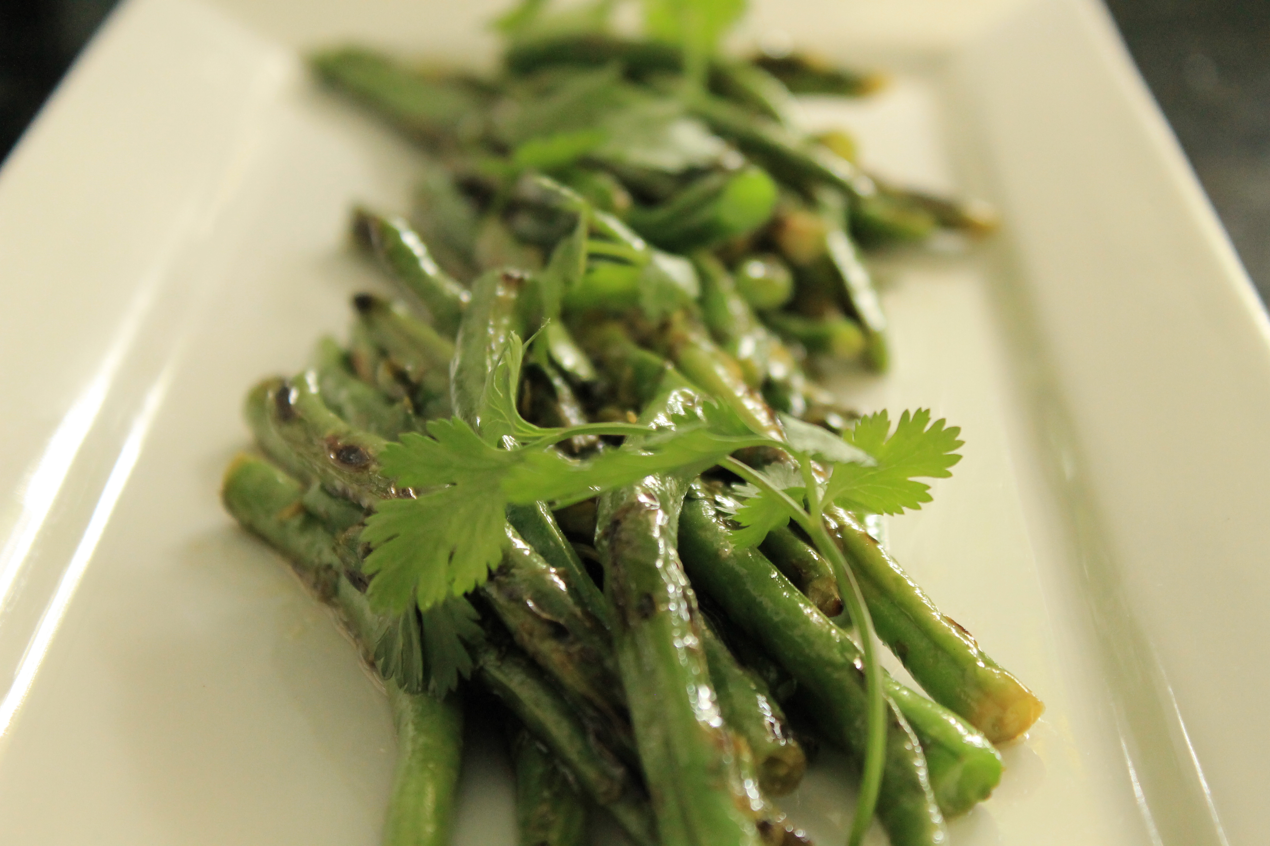 Charred Green Beans with CilantroLime Vinaigrette Shredded Sprout