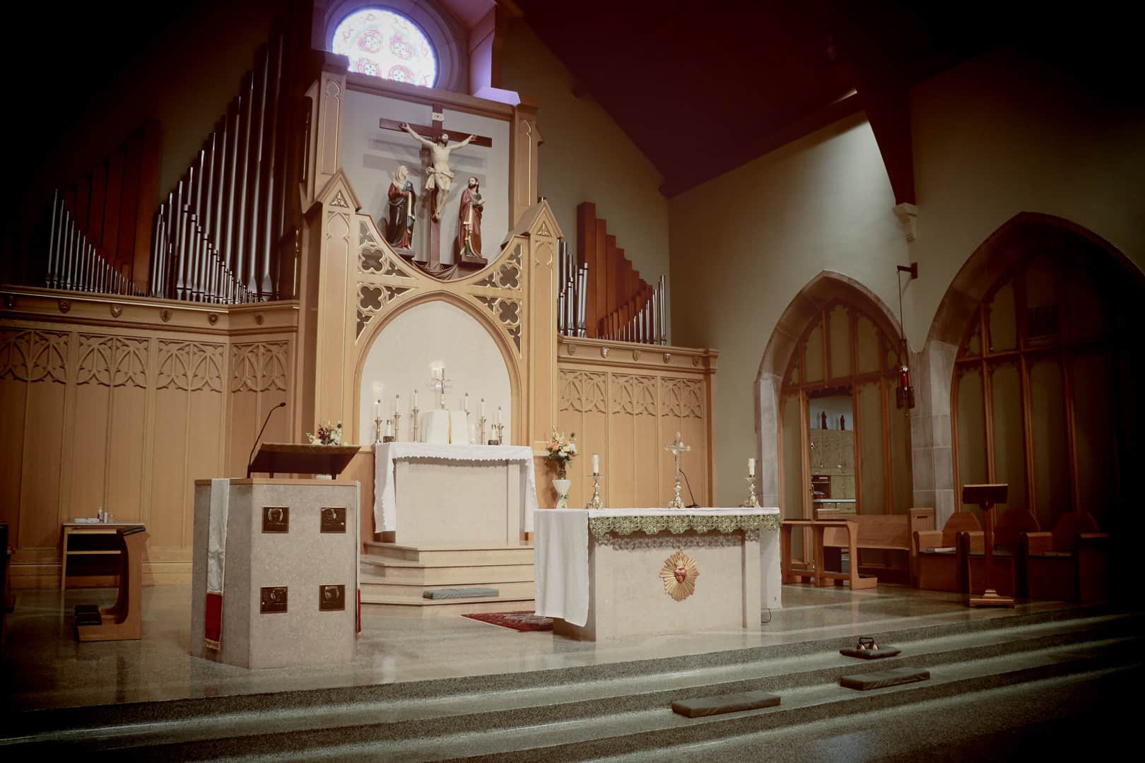 Church Tour Church of the Sacred Heart