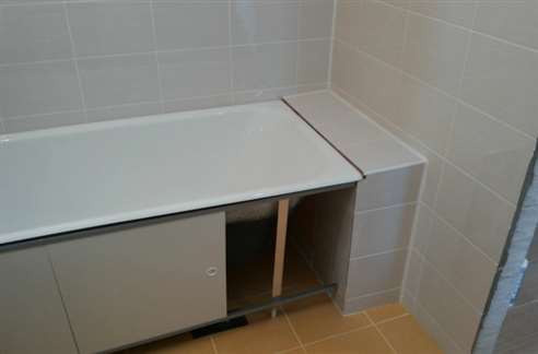 Модель в виде полки на стену