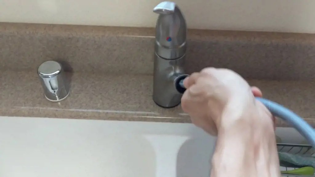 StepByStep Guide To Removing Kitchen Faucet Knobs ShunShelter