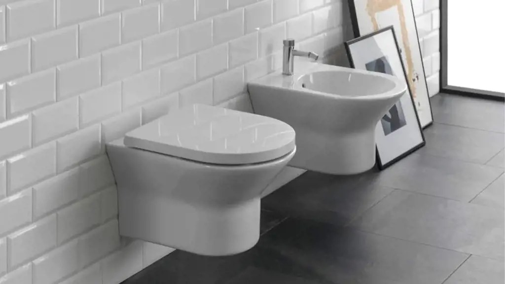 Creative Ways To Hide A Toilet In A Small Bathroom ShunShelter