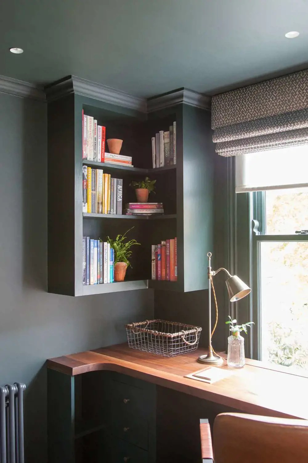 Creative Ideas To Fill Empty Floor Space In Your Kitchen ShunShelter