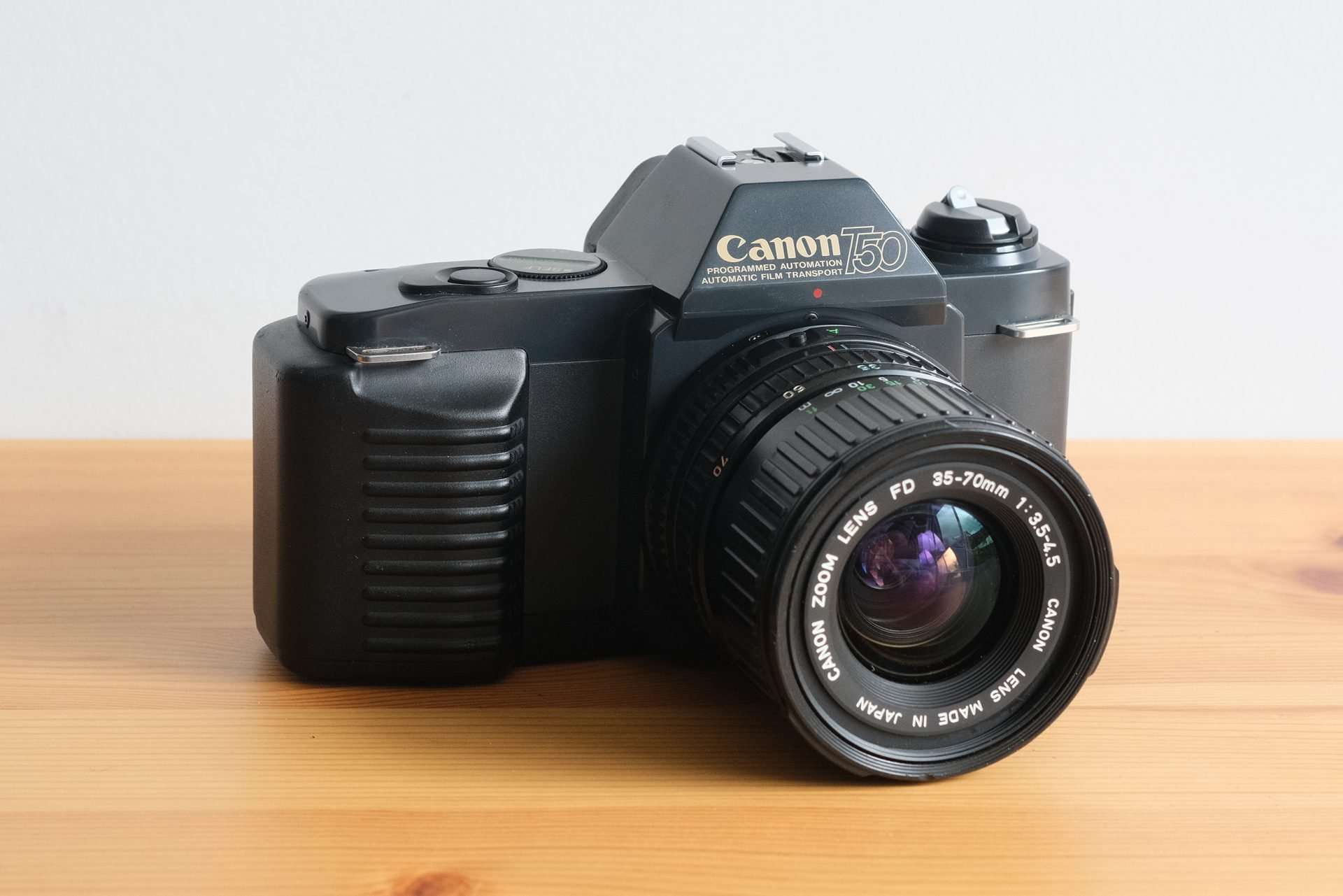 Canon T50 Film Camera & 3570mm FD Zoom Lens Buy Online at Shutteroo