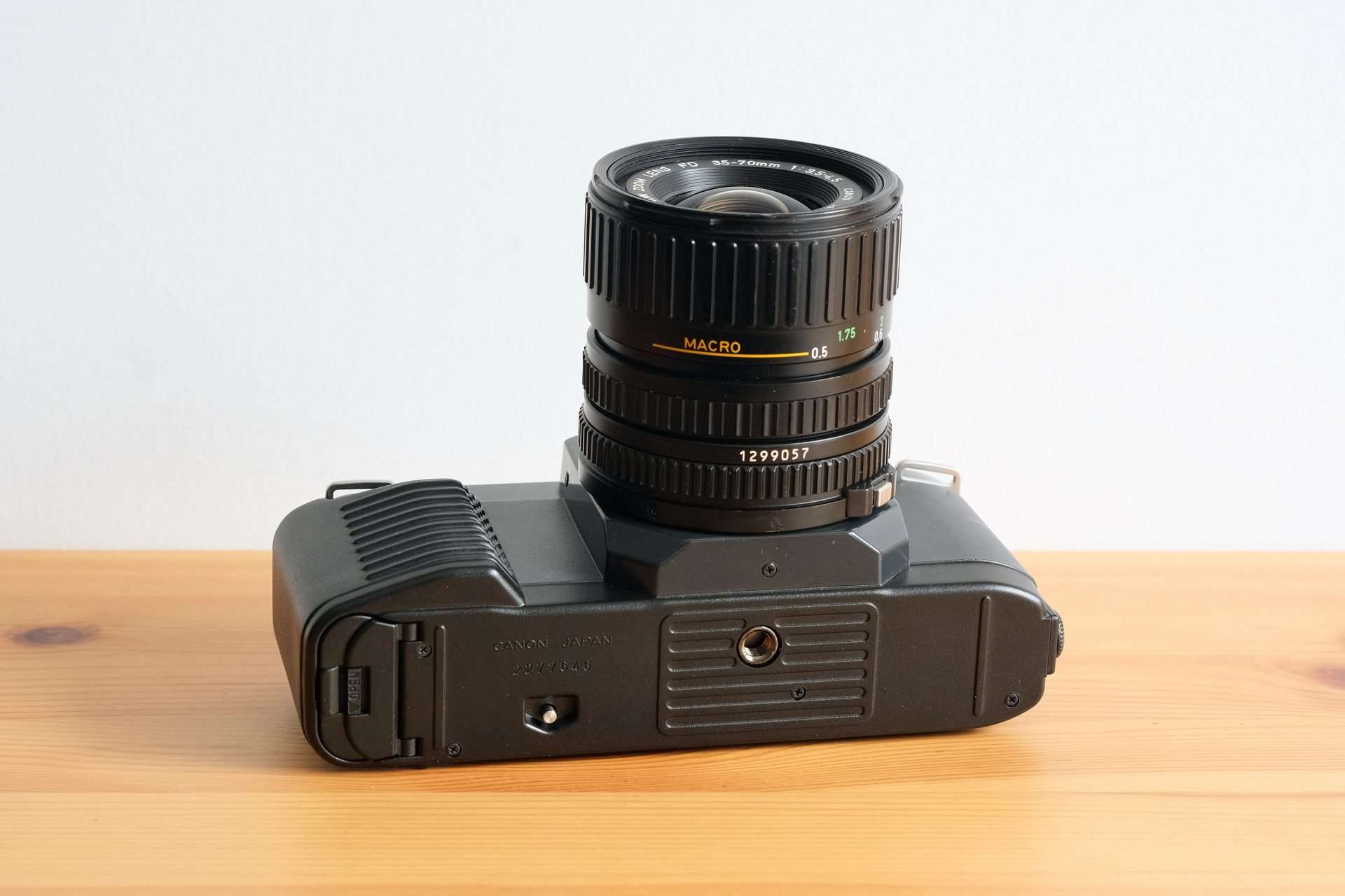 Canon T50 Film Camera & 3570mm FD Zoom Lens Buy Online at Shutteroo