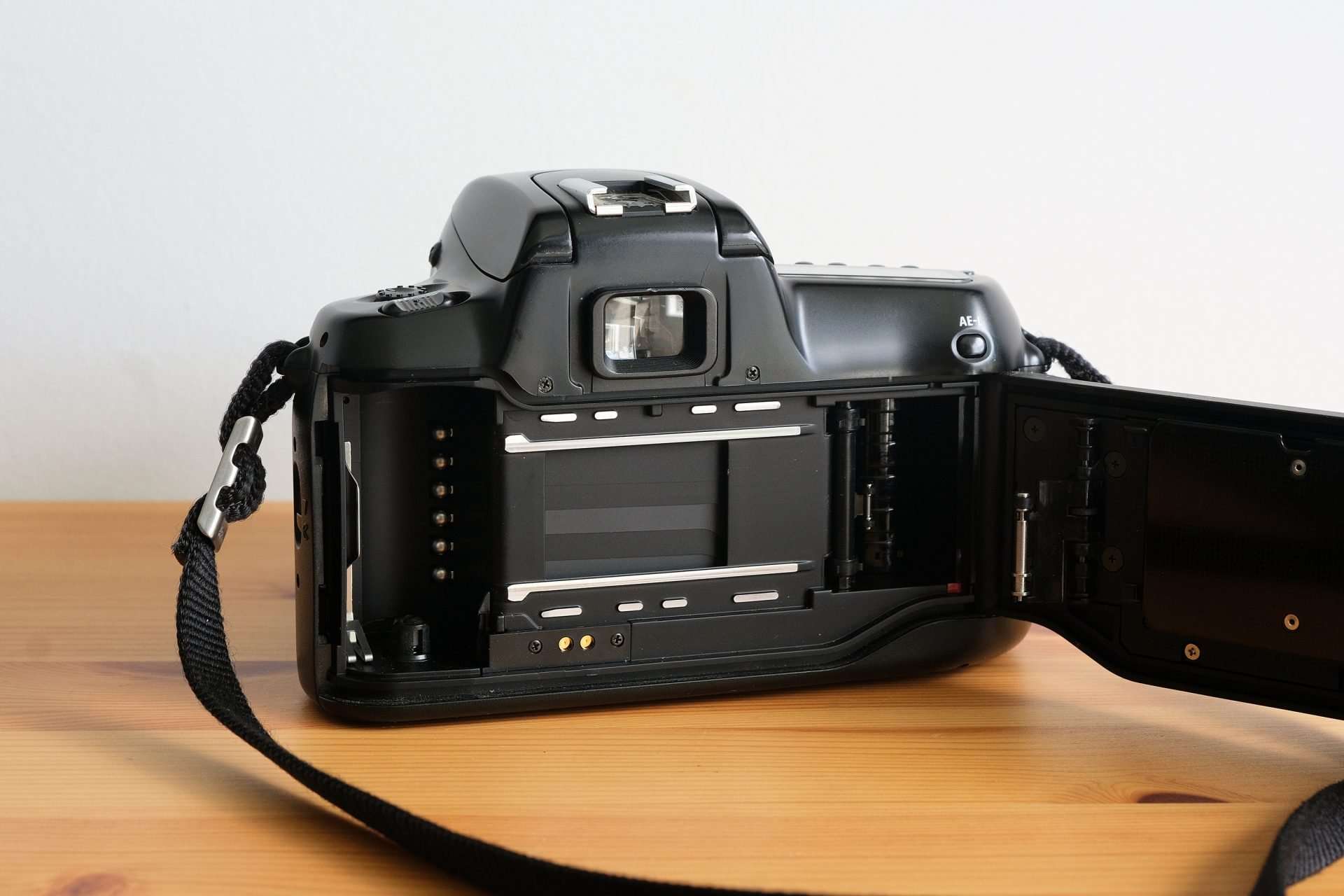 Nikon F50 Film Camera & 3580mm Auto Focus Lens Buy Online at Shutteroo