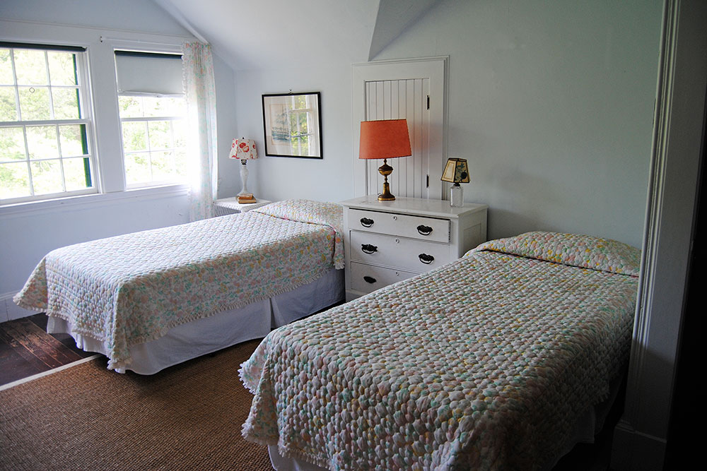 Shutters & Sails » Ridgway “Big House”